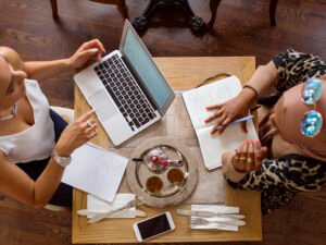 businesswomen-working-in-tea-room-2024-10-18-07-38-44-utc.jpg
